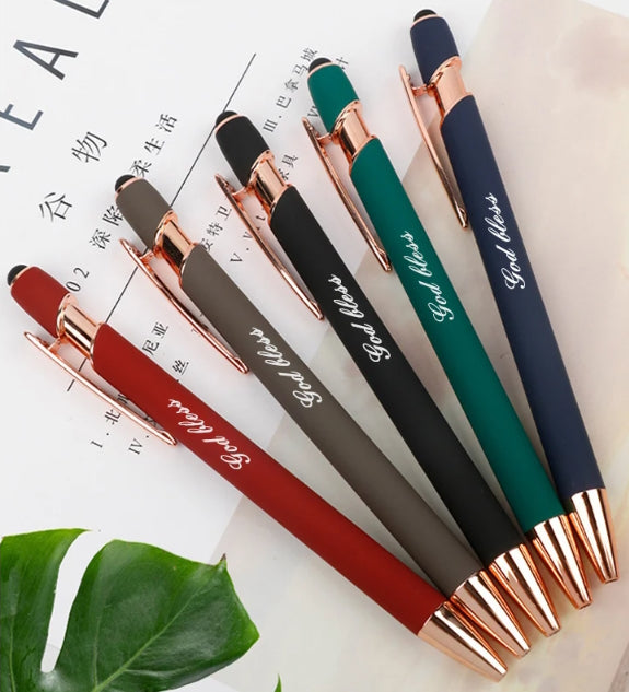 Gravure sur stylos à tampon doré