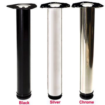 Les pieds de la table se vissent en place